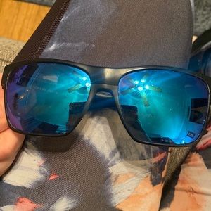 Oakley mens sunglasses